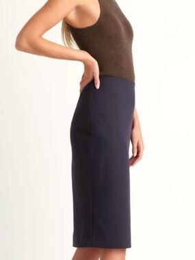 Quince Ultra-Stretch Ponte Pencil Skirt Size M Navy Blue Business Casual